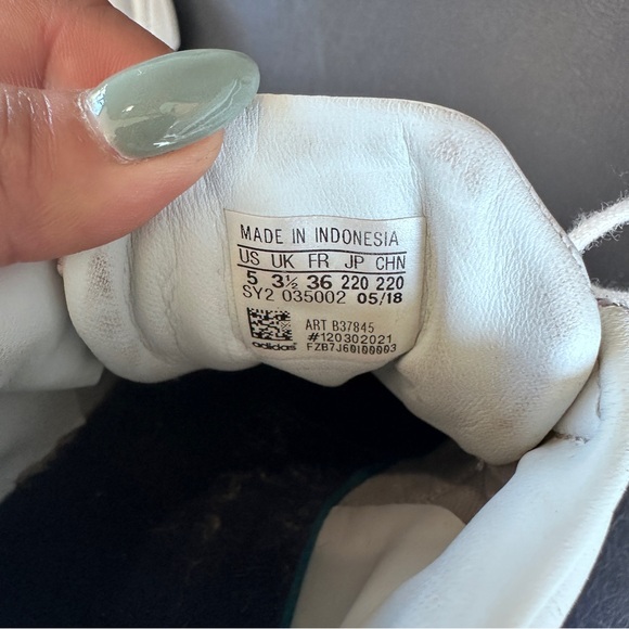 Adidas Originals Falcon Sneakers Athletic Chunky Shoes White/Orange Size 5 - Picture 7 of 7